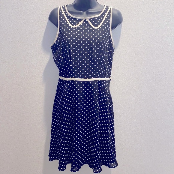 LC Lauren Conrad black and white Polk a dot dress size 10 fits like a Medium 💕 - Picture 1 of 8